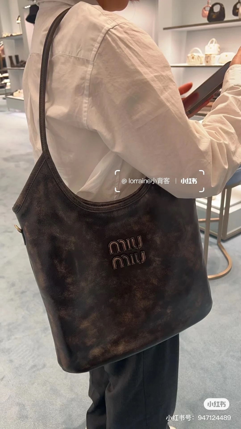 Miu Miu Tote Bags